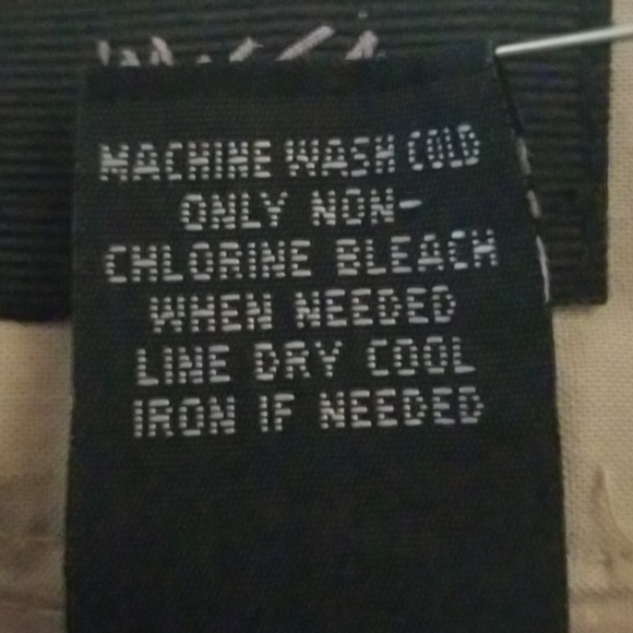 NWT - Mossimo Tan Bermuda Shorts - Picture 8 of 8